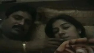 આરામદાયક કોચથી પર શિંગડા એક વ્યક્તિ માટે ભોસ ચુત આપ્યો ગુજરાતી દેશી સેકસી વીડિયો